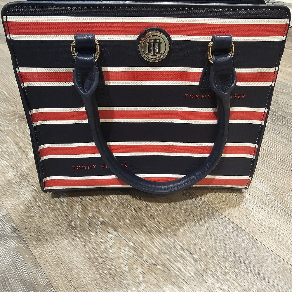LIKE NEW/EUC~Tommy Hilfiger Navy and Red Striped Women's Bag
